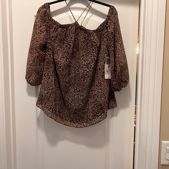 1.State Leopard Halter Blouse Medium NWT - Picture 1 of 3